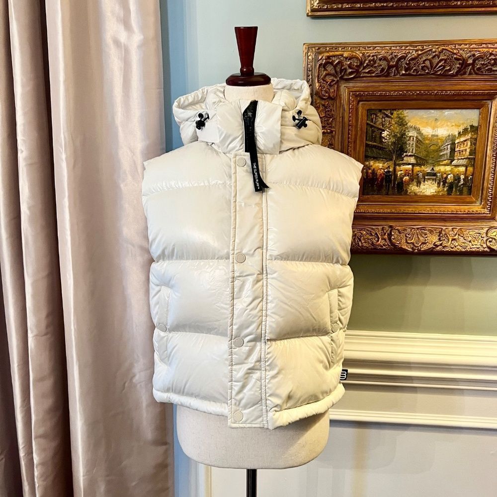 Aritzia Super Puff Cream Puffer Vest - Picture 6 of 12